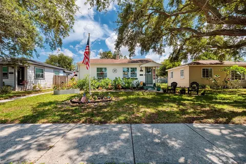 1220 56th Ave N, Saint Petersburg, FL 33703