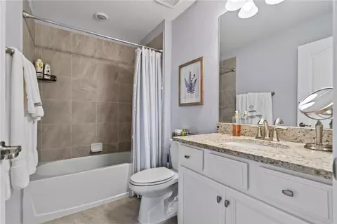 Bath - 17618 Polo Trl, Bradenton, FL 34211 photo 6 of 7