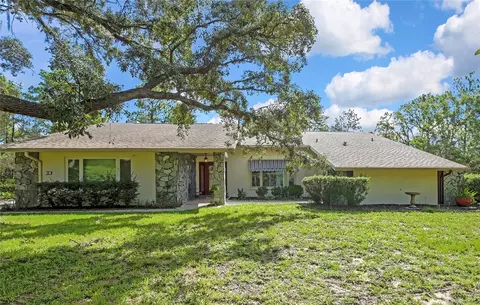 12 Mayflower Ct E, Homosassa, FL 34446