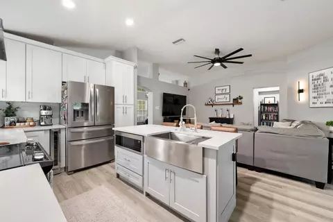Kitchen - 1518 Westerly Dr, Brandon, FL 33511 photo 5 of 5
