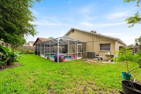 Exterior - 1518 Westerly Dr, Brandon, FL 33511 photo 8 of 8