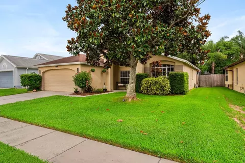 Exterior - 1518 Westerly Dr, Brandon, FL 33511 photo 3 of 8