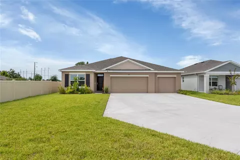 1697 Sourwood Dr, Ruskin, FL 33570