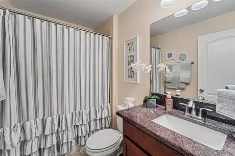 Bath - 10048 Ives Loop, Hudson, FL 34667 photo 2 of 2