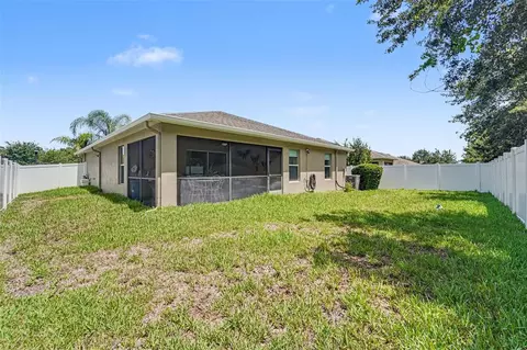 Exterior - 10048 Ives Loop, Hudson, FL 34667 photo 11 of 11