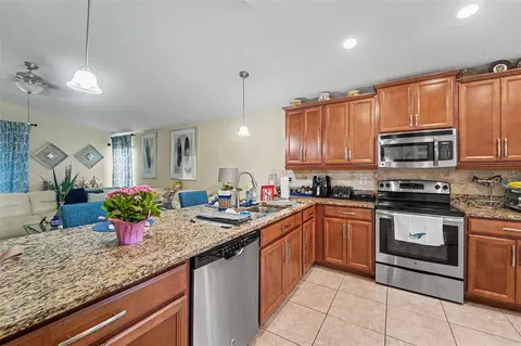 Kitchen - 10048 Ives Loop, Hudson, FL 34667 photo 3 of 3