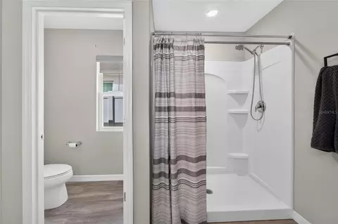 Bath - 12820 Bent Twig Dr, Riverview, FL 33579 photo 2 of 6