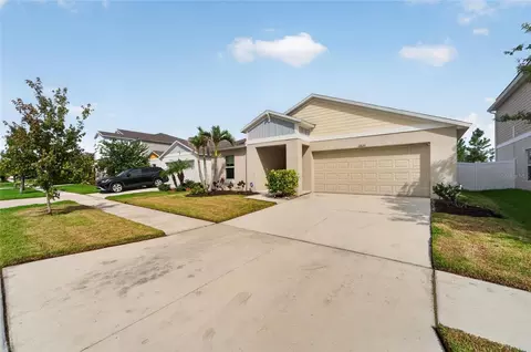 Exterior - 12820 Bent Twig Dr, Riverview, FL 33579 photo 3 of 22