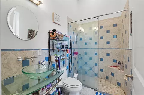 Bath - 3309 Twin Rivers Trl, Parrish, FL 34219 photo 3 of 4