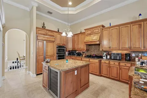 Kitchen - 3309 Twin Rivers Trl, Parrish, FL 34219 photo 2 of 5