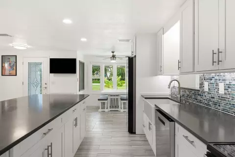 Kitchen - 601 Shore Dr E, Oldsmar, FL 34677 photo 6 of 6
