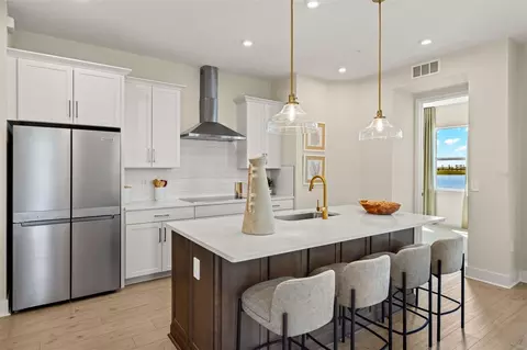 Kitchen - 12829 Jade Empress Loop #101, Venice, FL 34293 photo 2 of 4