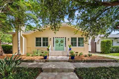 2915 W Angeles St, Tampa, FL 33629