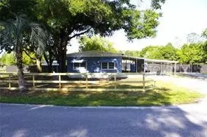 8047 Cindy Dr, Zephyrhills, FL 33540
