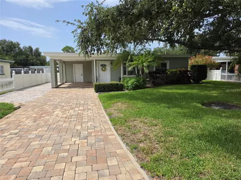3510 W Paul Ave, Tampa, FL 33611