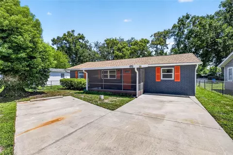 38706 Calvin Ave, Zephyrhills, FL 33542