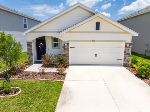3520 Maple Grove Way, Plant City, FL 33565