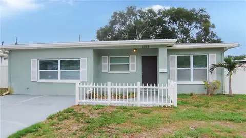 6543 34th Ter N, Saint Petersburg, FL 33710