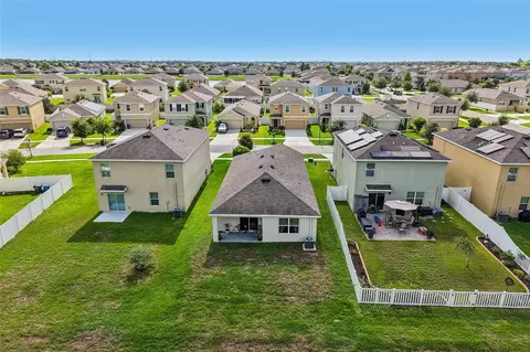 View/Area - 11008 Leland Groves Dr, Riverview, FL 33579 photo 2 of 4