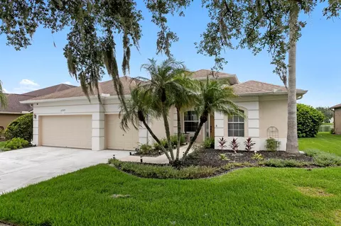 22927 Bay Cedar Dr, Land O Lakes, FL 34639