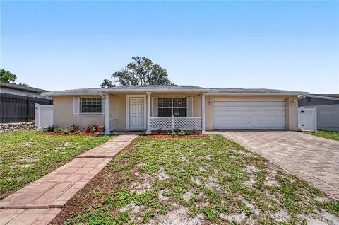 9830 Rainbow Ln, Port Richey, FL 34668