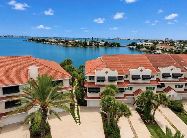 4639 Mirabella Ct, Saint Pete Beach, FL 33706
