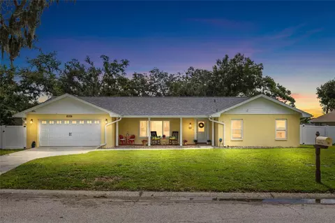 1103 Ridgefield Dr, Valrico, FL 33594