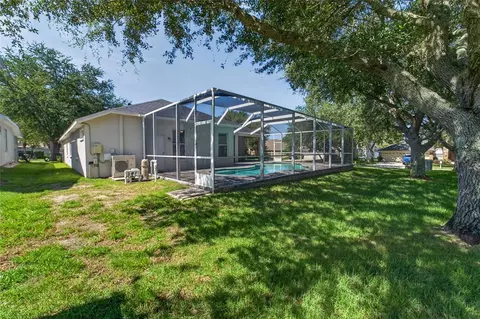 Exterior - 1314 Rowantree Dr, Dover, FL 33527 photo 12 of 21
