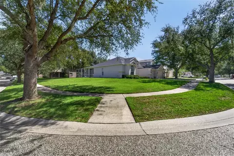Exterior - 1314 Rowantree Dr, Dover, FL 33527 photo 16 of 21