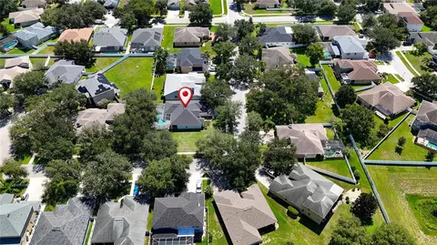 View/Area - 1314 Rowantree Dr, Dover, FL 33527 photo 4 of 11