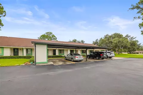 2556 Royal Pines Cir #13-C, Clearwater, FL 33763