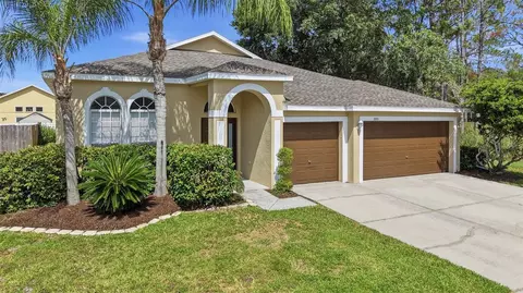 5553 Braddock Dr, Zephyrhills, FL 33541