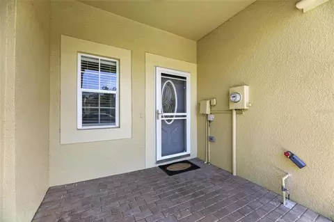 Exterior - 9212 River Rock Ln, Riverview, FL 33578 photo 3 of 4