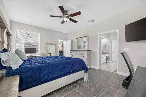 Bedroom - 12419 Riverglen Dr, Riverview, FL 33569 photo 13 of 13