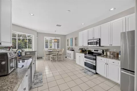 Kitchen - 12419 Riverglen Dr, Riverview, FL 33569 photo 1 of 7