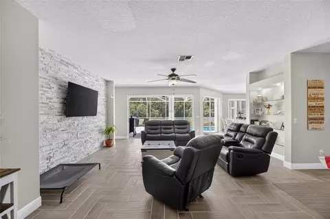 Living - 12419 Riverglen Dr, Riverview, FL 33569 photo 2 of 7