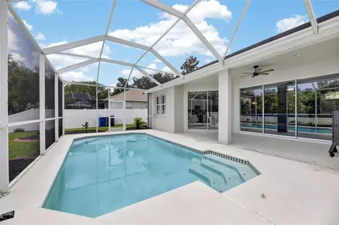Exterior - 12419 Riverglen Dr, Riverview, FL 33569 photo 4 of 8