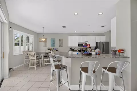 Kitchen - 12419 Riverglen Dr, Riverview, FL 33569 photo 5 of 7