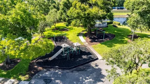View/Area - 12419 Riverglen Dr, Riverview, FL 33569 photo 7 of 7