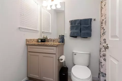 Bath - 9213 Hillcroft Dr, Riverview, FL 33578 photo 1 of 1