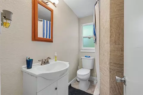 Bath - 10598 106th Ave, Largo, FL 33773 photo 1 of 2