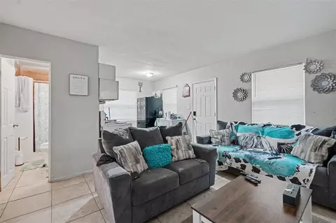 Other - 10598 106th Ave, Largo, FL 33773 photo 4 of 5