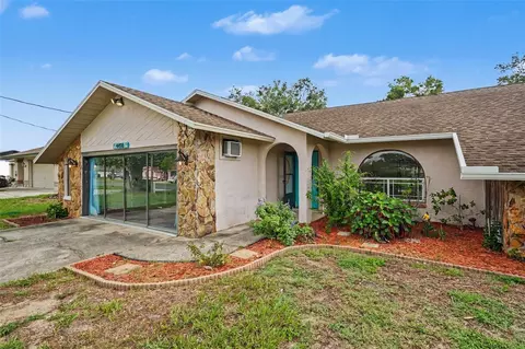 Exterior - 4498 Gondolier Rd, Spring Hill, FL 34609 photo 8 of 8