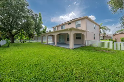 Exterior - 4716 Mapletree Loop, Wesley Chapel, FL 33543 photo 2 of 6