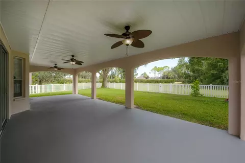 Exterior - 4716 Mapletree Loop, Wesley Chapel, FL 33543 photo 4 of 6