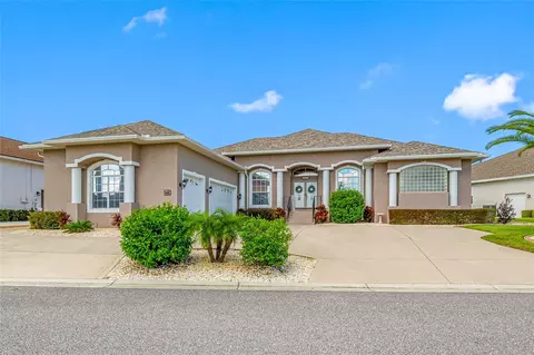 6750 Huntington Hills Blvd, Lakeland, FL 33810