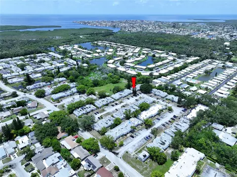 4237 Redcliff Pl #-, New Port Richey, FL 34652