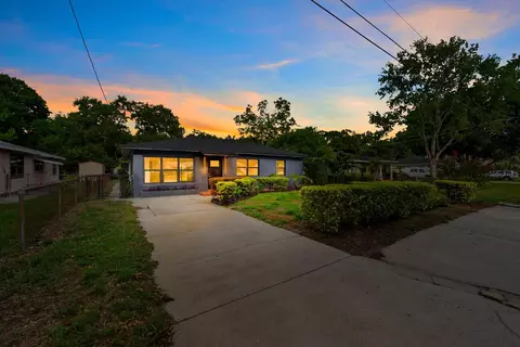 605 N Woodlynne Ave, Tampa, FL 33609