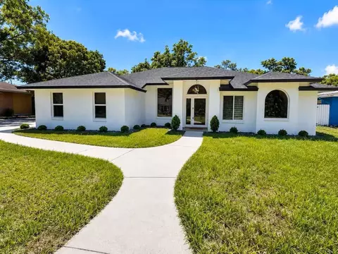 4760 Camphor Ave, Sarasota, FL 34231