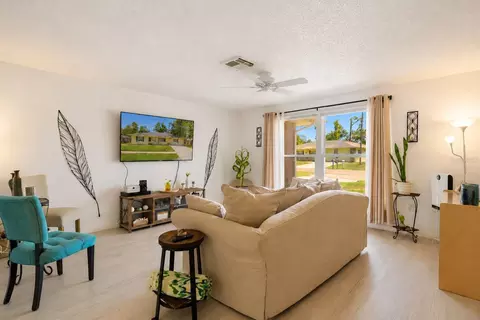 Living - 1495 Bishop Rd, Spring Hill, FL 34608 photo 1 of 3